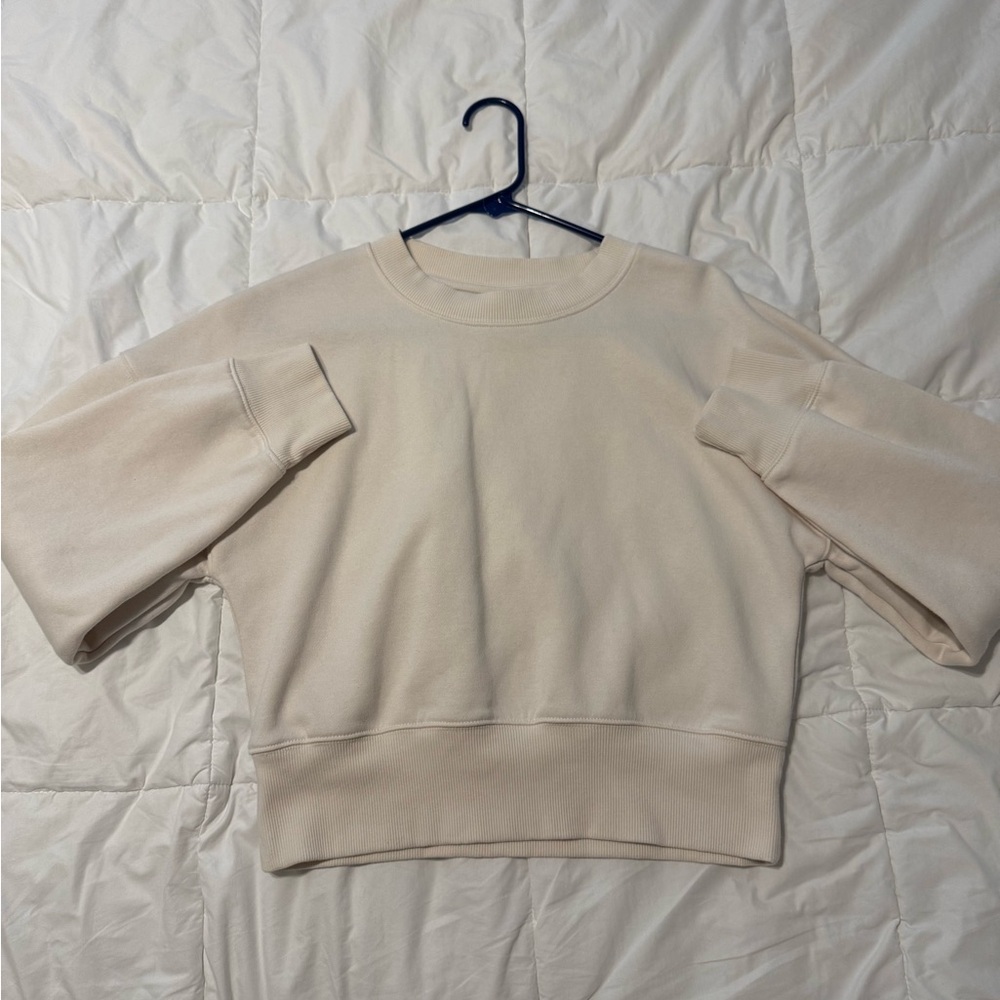 Wild Fable Cream Crew Neck Sweater